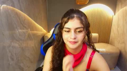 Snapshot of dany_r_ chatting on October 22, 1:24 pm Dany online show from October 22, 1:24 pm