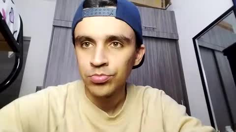 Daniel online show from September 21, 9:19 pm