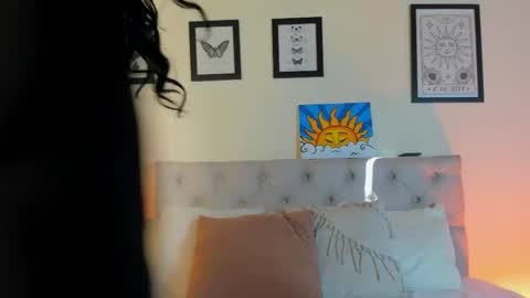 Antonella Mora online show from November 26, 12:35 pm