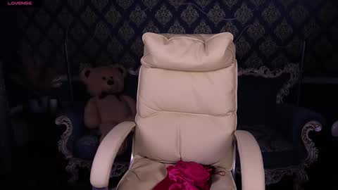 Agatha  online show from October 2, 1:10 pm