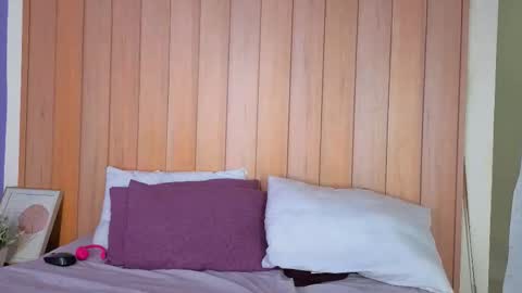 Daphne online show from December 3, 5:19 am