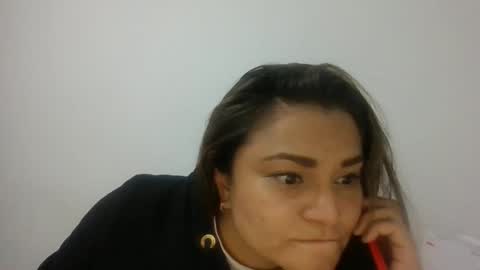 dapnne online show from February 6, 9:28 pm