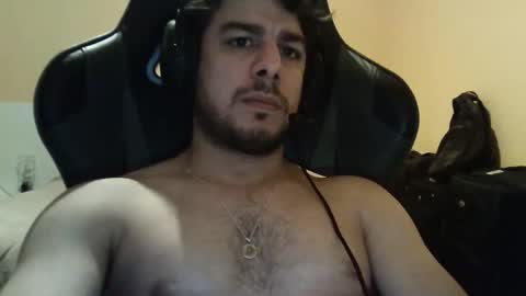 Snapshot of dario12rodriguez chatting on October 7, 1:45 am dario12rodriguez online show from October 7, 1:45 am