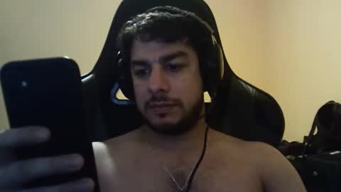 Snapshot of dario12rodriguez chatting on October 13, 4:25 am dario12rodriguez online show from October 13, 4:25 am