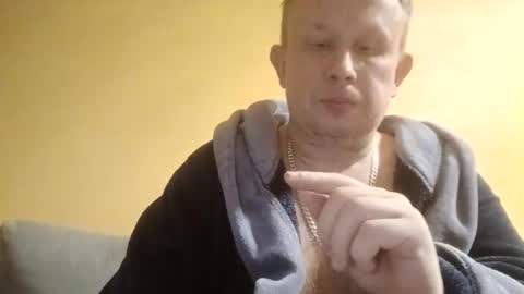 dxd69 online show from February 1, 5:15 am