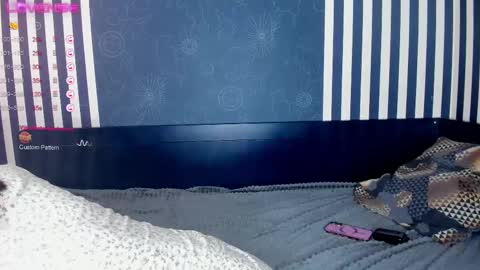 Ester online show from February 16, 1:38 pm