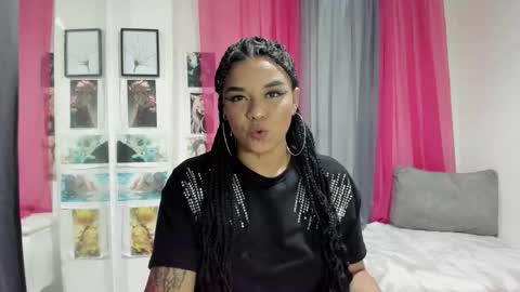 dark_flama online show from December 22, 4:08 am