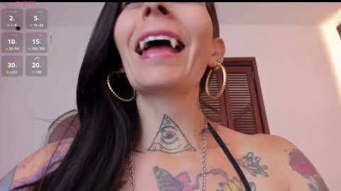 M I K A E L A online show from December 21, 12:33 pm