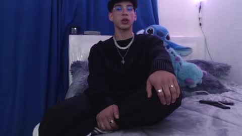 Blake online show from January 7, 1:59 am