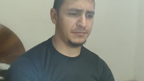 Snapshot of darkking_dk chatting on October 23, 3:19 am Dark King online show from October 23, 3:19 am