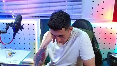 DARKO0717 online show from March 23, 10:48 pm