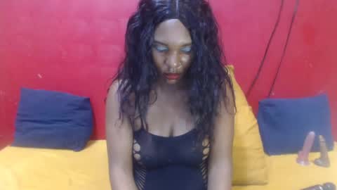 Darksultryxx30 online show from June 20, 2:40 am