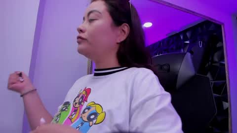 Darling online show from April 1, 1:23 pm