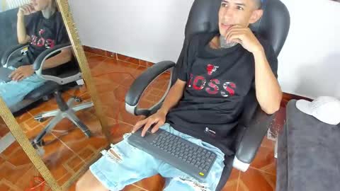 darwin_ggh online show from November 15, 10:28 am