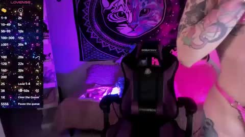 Snapshot of daryimiau chatting on September 14, 2:36 am daryimiau online show from September 14, 2:36 am