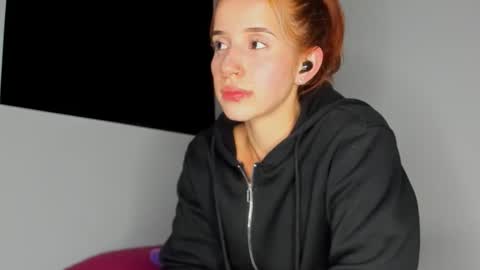 Dafne online show from April 8, 2:25 am