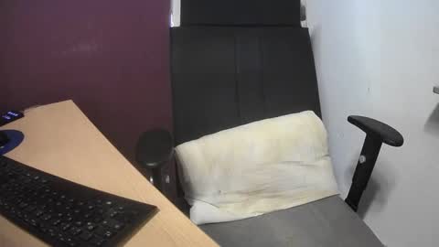 dauergeiil online show from January 13, 2:32 pm