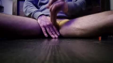 Smelly foot lover online show from March 7, 11:27 pm