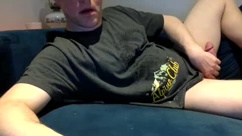 daveb709709709 online show from April 27, 2:09 am