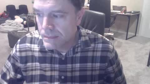 daved14u online show from March 29, 6:04 am