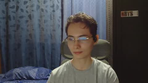 ProgrammerBoy online show from May 21, 1:39 pm