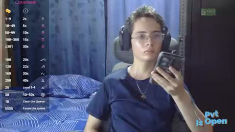 ProgrammerBoy online show from July 7, 5:39 pm
