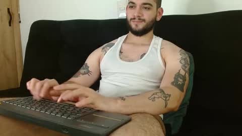 Twitter davidsanctum online show from September 10, 11:17 pm