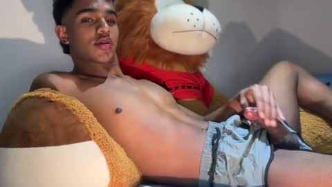 david_hot44 online show from November 15, 4:58 am