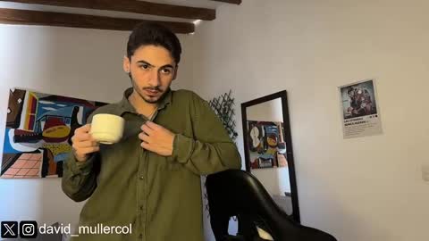 Snapshot of david_muller_ chatting on September 23, 3:39 pm David online show from September 23, 3:39 pm