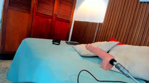 david_niet online show from October 9, 6:57 pm