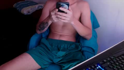 davidsalazar33 online show from March 6, 2:41 am