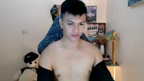 JC LOVER BOY online show from January 28, 2:11 am