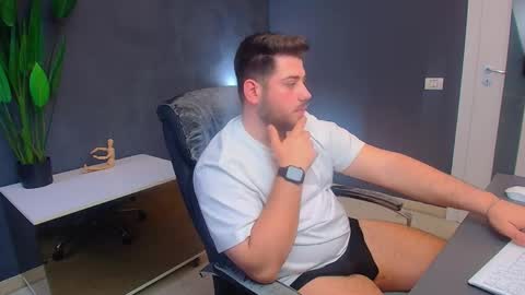 DaxGreer online show from March 31, 5:52 am