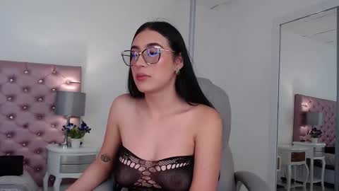 dayaaan_ online show from February 2, 7:43 pm