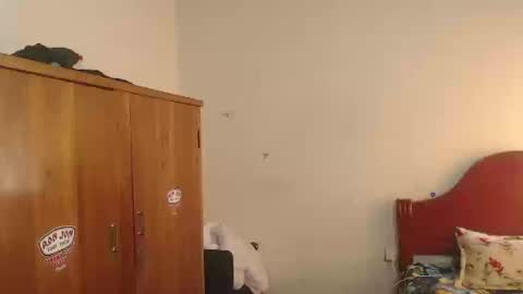 Snapshot of daylon_brown_ chatting on September 16, 6:55 pm Dylon online show from September 16, 6:55 pm