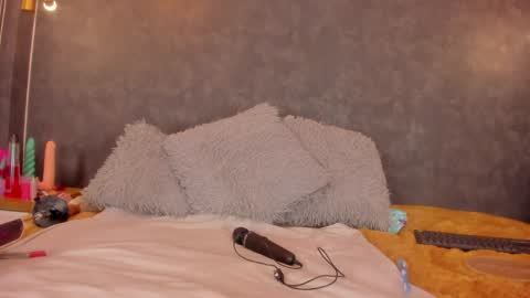 DAYRA ANGELS online show from March 31, 6:08 pm