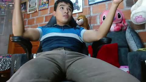 dayro_dduran online show from March 23, 8:14 pm