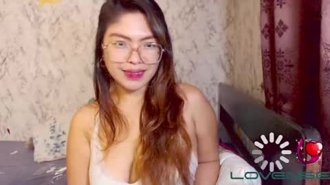 daze2love online show from January 12, 7:32 am