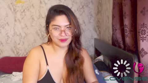 daze2love online show from January 17, 5:53 am