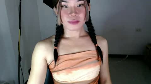 dazzzlingcarol online show from July 8, 11:13 am