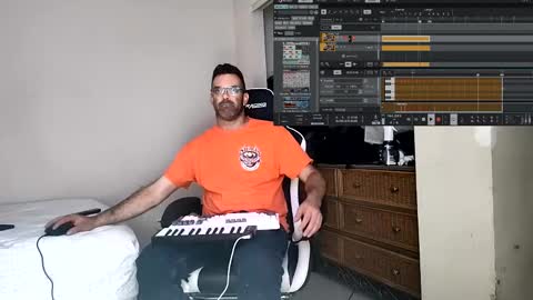 dbfroge online show from September 15, 3:19 am