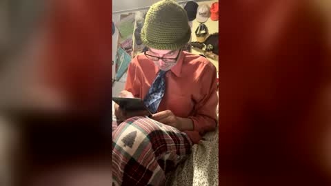 dckwoyqseyfq online show from April 4, 6:20 am