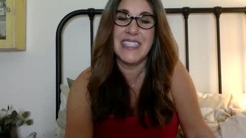 DDMolly online show from October 19, 5:34 am