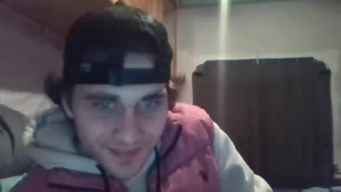 deafguyproud69 online show from March 5, 2:53 am