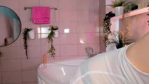 Kitty online show from March 3, 1:51 pm