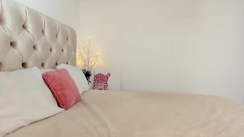 Denise online show from March 4, 2:10 pm