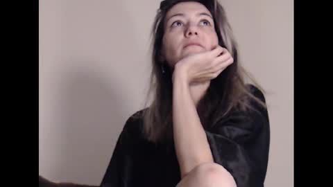 Deelightfull online show from February 28, 9:04 am