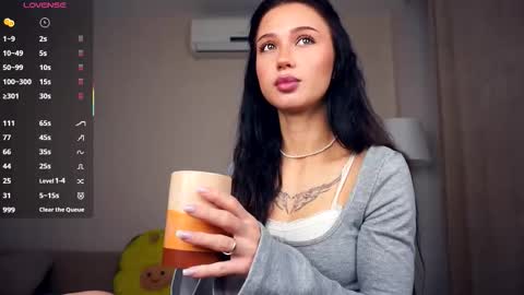 Hello everyone Im Tessa Make yourself comfortable. Were going to have fun together  online show from October 9, 7:14 am