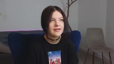 deliaeffy online show from March 23, 2:00 pm