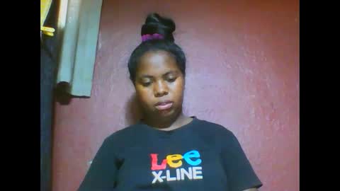 deliah712909 online show from February 27, 10:33 am